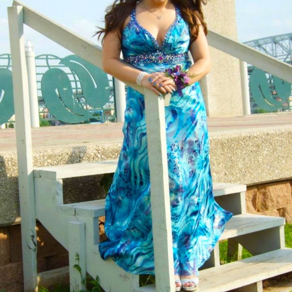 Prom dress